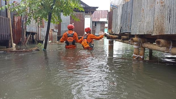 Banjir di Kecamatan Panakkukang, Kota Makassar.