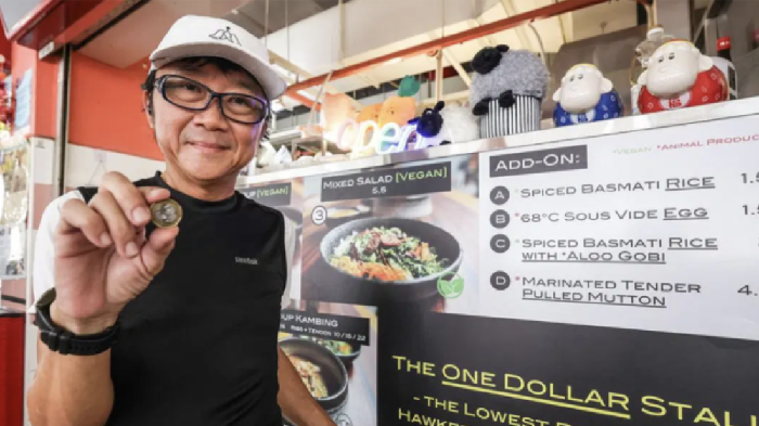 Cuan! Penjual Makanan Kaki Lima Ini Cuma Bayar Sewa Lahan Rp 11 Ribu