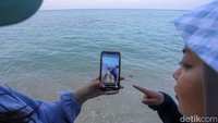Sebagai informasi, Konawe Kepulauan merupakan salah satu daerah yang kini merasakan manfaat langsung dari proyek Palapa Ring. Kehadiran titik interkoneksi internet di Wawonii ini menjadi angin segar bagi masyarakat setempat. Selain terdapat titik Network Operation Center (NOC) Palapa Ring, Konawe Kepulauan memiliki 119 titik akses internet yang tersebar di sekolah, kantor desa, tempat ibadah, dan hingga tempat wisata Pantai Kampa ini. BAKTI Komdigi juga telah membangun 35 tower BTS yang tersebar di seluruh kabupaten ini.