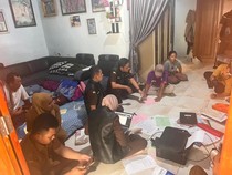 Kejari Geledah Rumah di Probolinggo Terkait Dugaan Korupsi Dana Hibah SMP