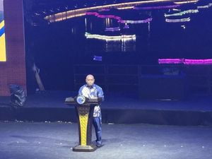 Menteri Pigai: Baru Kali Ini Peringatan Hari HAM Sedunia Digelar Meriah
