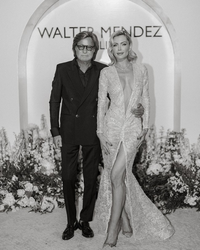 Sosok Keni Silva pun menuai sorotan. Wanita tersebut memang tidak asing karena pernah tampil dalam acara Real Housewives of Orange County. Wanita 41 tahun itu sendiri sudah berpacaran dengan Mohamed sejak tahun lalu.Foto: Instagram @kenisilva_