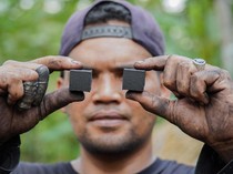 Mengubah Limbah Kelapa jadi Rupiah