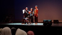 Ini adalah forum komunitas literasi dan sastra. Ada pagelaran yang dilakukan di ruang ini dan juga pameran yang ada di luar, kata Kepala Badan Pengembangan dan Pembinaan Bahasa, Endang Aminudin Aziz. Foto: Cicin Yulianti/detikEdu