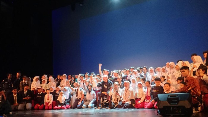 Penampilan sastrawan di pentas karya dan literasi di Taman Ismail Marzuki