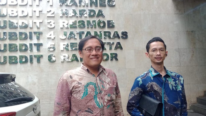 Pengacara Ria Agustina atau Ria Beauty