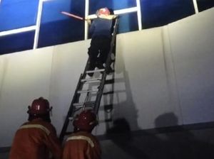 Perpustakaan Modern Sulawesi Tenggara Terbakar gegara Speaker Meledak