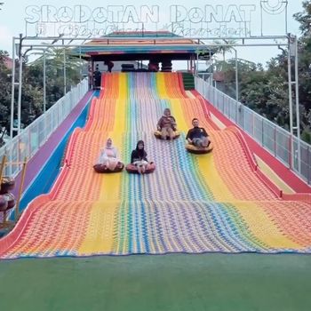 Rainbow Slide di Cibubur Garden Eat & Play