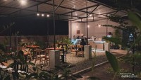 tampak depan kafe garis pandang