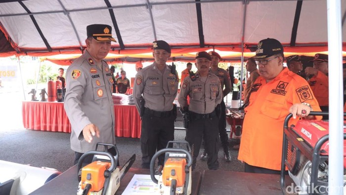 Wakapolres Blitar Kota ikut pengecekan alat siaga bencana