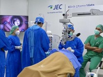 Warga Purwokerto Jalani Operasi Vitreoretina Gratis dengan Teknik TSV