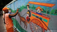 Pembuatan mural Betawi itu untuk mempercantik kota Jakarta.