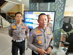 Cara Aman Berbelok di Jalan Raya Sesuai Anjuran Dirlantas Polda Jatim