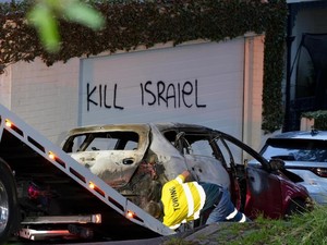 Dunia Hari Ini: Mobil Dibakar dalam Serangan Antisemitisme di Australia