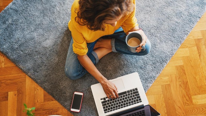 4 Cemilan Pereda Pegal dan Pusing Sehabis Pulang Kerja