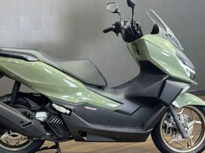 Honda Luncurkan Motor Baru, Tampangnya Kawin Silang PCX-ADV 160!