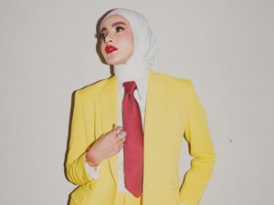 Olla Ramlan Malu-malu Akui Dekat dengan Pria Misterius