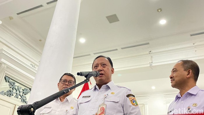 Kepala Dinas Tenaga Kerja, Transmigrasi dan Energi Provinsi DKI Jakarta Hari Nugroho