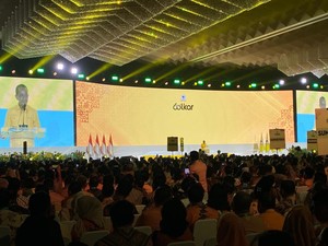 Bahlil Pamer 8 Kader Golkar di Kabinet Prabowo, Singgung Era Ical-JK