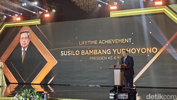 Presiden ke-6 Susilo Bambang Yudhoyono (SBY)