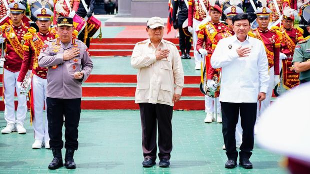 Presiden Prabowo Subianto hadiri Apel Kasatwil Polri 2024 di Akademi Kepolisian, Semarang, Jawa Tengah (Jateng) pada Rabu (11/12/2024).