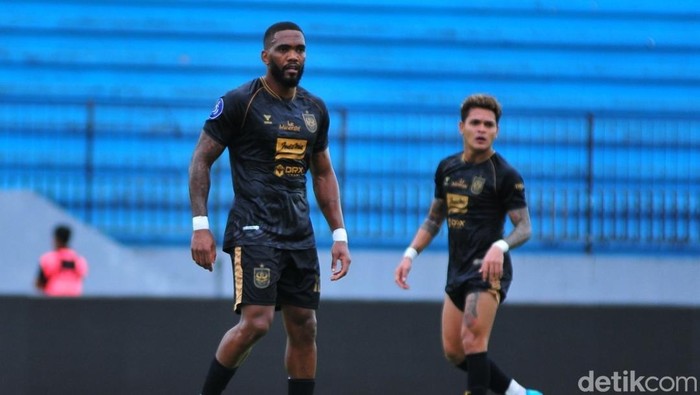 PSIS siapkan duet Evandro Brandao-Gali Freitas lawan Bali United.
