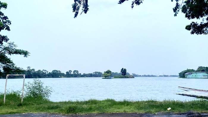 Situ Cipule, Karawang, Jabar Situ Cipule, Karawang, Jabar