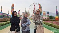 Di dalam Jans Park.