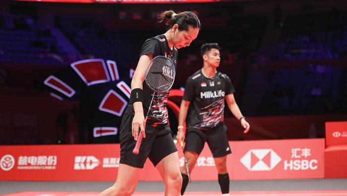 Dejan Ferdinansyah/Gloria Emanuelle Widjaja