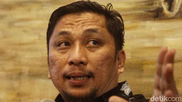 Feri Amsari