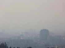 Potret Teheran Berselimut Kabut Asap Pekat