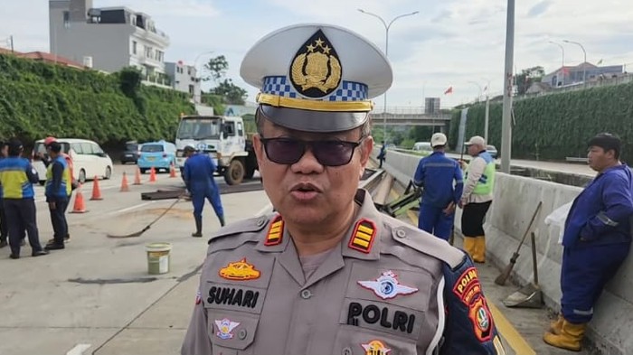 Kepala Induk PJR Tol Desari AKP Suhari.