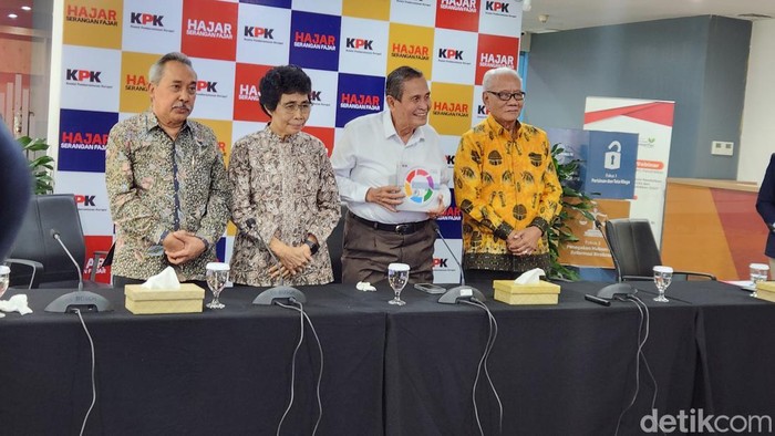 Konferensi pers Dewas KPK di gedung ACLC, Jakarta (Adrial/detikcom).