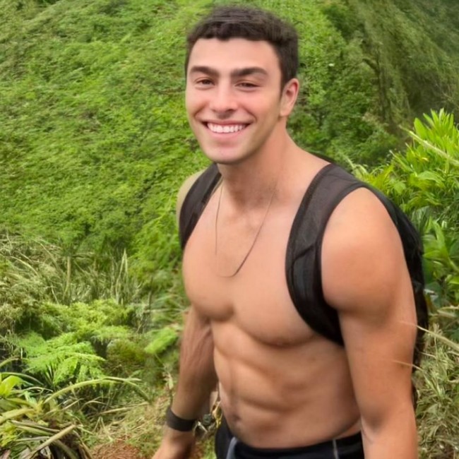 Tak hanya itu, para penggemar Luigi Mangione kini bahkan akan meluncurkan kampanye GoFundMe guna membantu pembelaan hukumnya,  Foto: Instagram