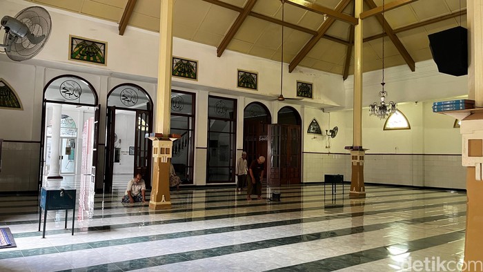 Masjid Jamik Peneleh