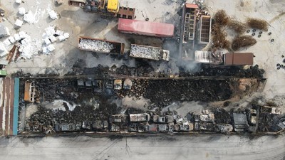 Penampakan Kapal Suriah yang Hancur Usai Serangan Israel