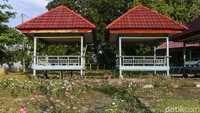 detikcom bersama BAKTI Kementerian Komunikasi dan Digital (Komdigi) mengadakan program Tapal Batas untuk mengulas perkembangan ekonomi, wisata, infrastruktur, dan pemerataan akses internet di wilayah 3T (tertinggal, terdepan, dan terluar). Ikuti terus berita informatif, inspiratif, unik dan menarik dari program Tapal Batas di tapalbatas.detik.com!  