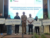 Santunan Diberikan pada 2 Petugas TPS di Malang yang Meninggal