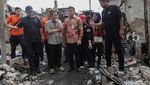 Pramono Anung Temui Pengungsi Kebakaran Kemayoran