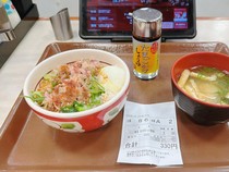 Pria Ini Makan di Resto yang Sama Selama 1,800 Hari Berturut-turut