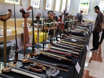 Ratusan Keris Zaman Mataram-Kamardikan Dipamerkan di Semarang