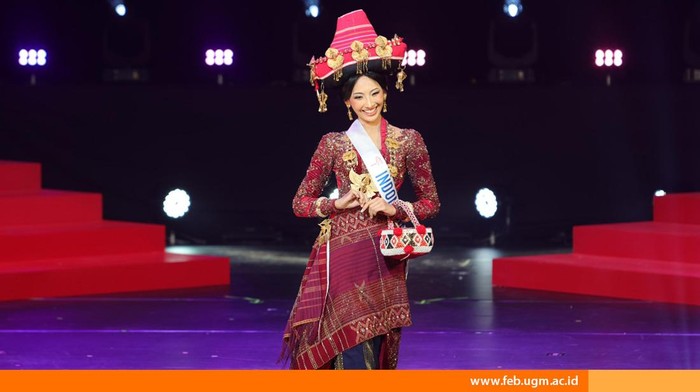 Sophie, alumni UGM yang masuk top 5 Miss International