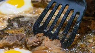 Alat Masak Seperti Ini Berisiko Mikroplastik-Picu Kanker, Pakar IPB Beri Saran