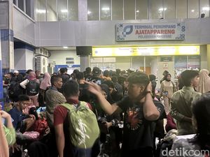 Penumpang di Pelabuhan Parepare Capai 1.000 Orang Sekali Tiba Jelang Nataru