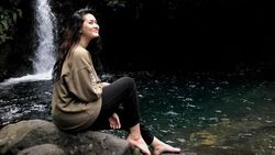 Potret Talitha Curtis, Dulu Ratu FTV Kini Dagang Risol