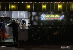 Sate Bu Ngantuk: Cita Rasa Juara, Harga Mahasiswa