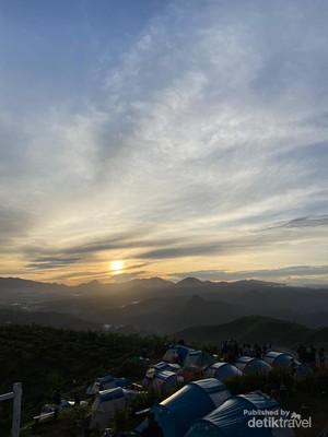 Indahnya Taman Langit Pangalengan, Apa Lagi Bareng Temen-temen