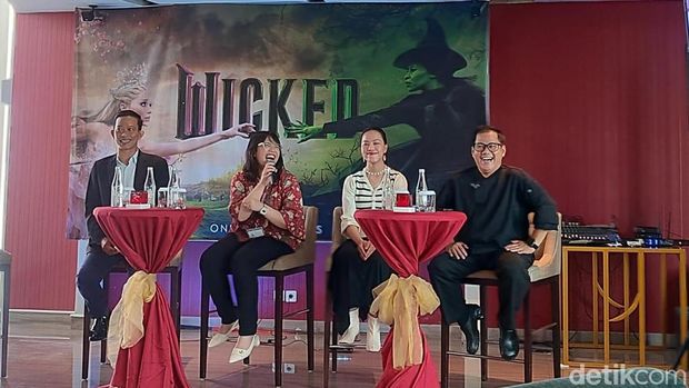 Wicked New Year Celebration Novotel Gajah Mada