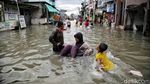 Lagi, Banjir Rob Terjang Muara Angke