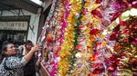 Berburu Pernak-pernik Natal di Pasar Pagi Jakarta